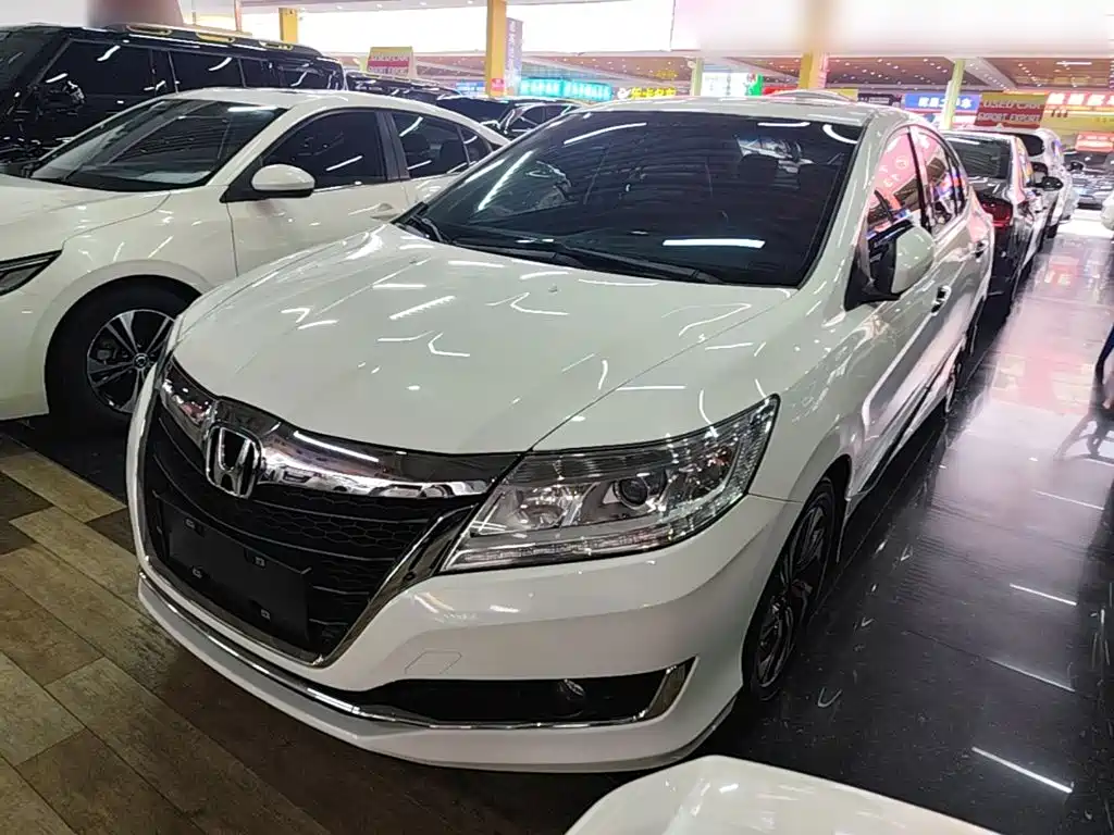 Lingpai 2016 1.8L CVT Deluxe Edition купить на сайте DeffCars