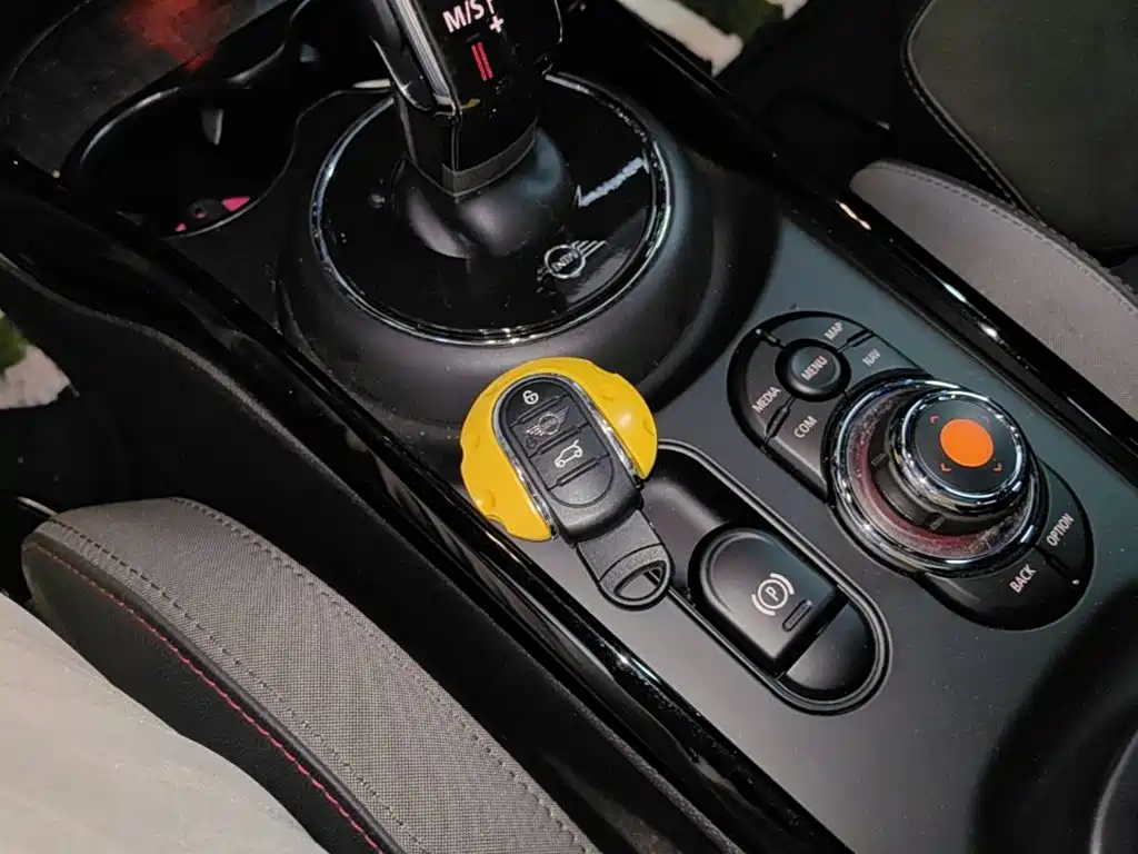 MINI JCW CLUBMAN 2021 2.0T JOHN COOPER WORKS ALL- купить на сайте DeffCars