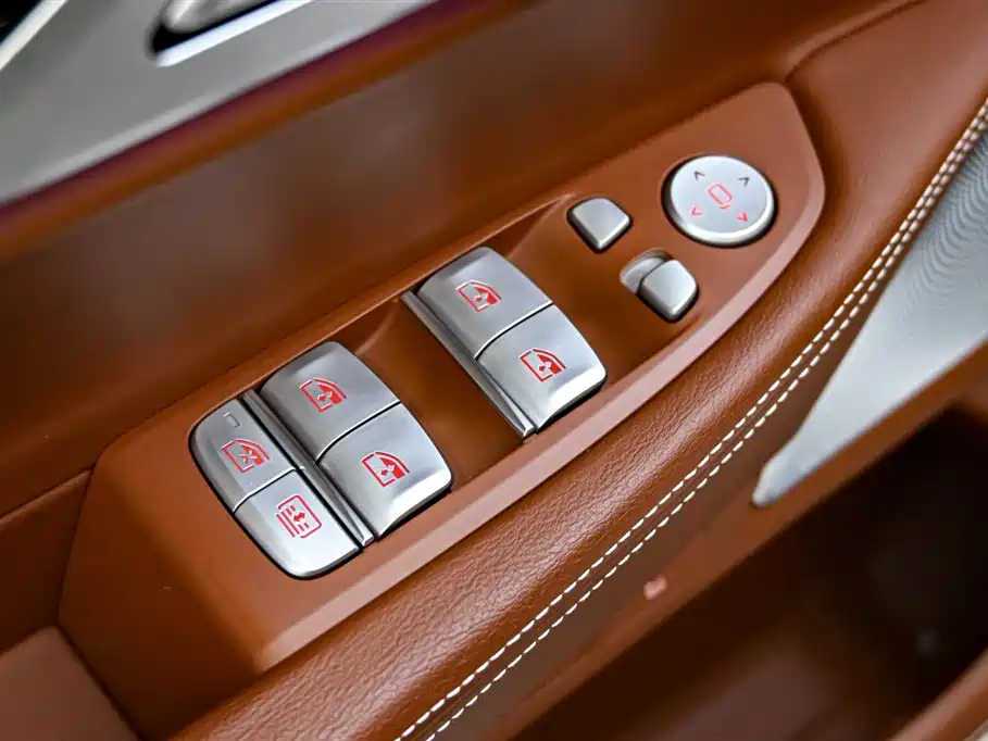 BMW 7 Series 2018 740Li xDrive Exclusive M Sports Package купить на сайте DeffCars