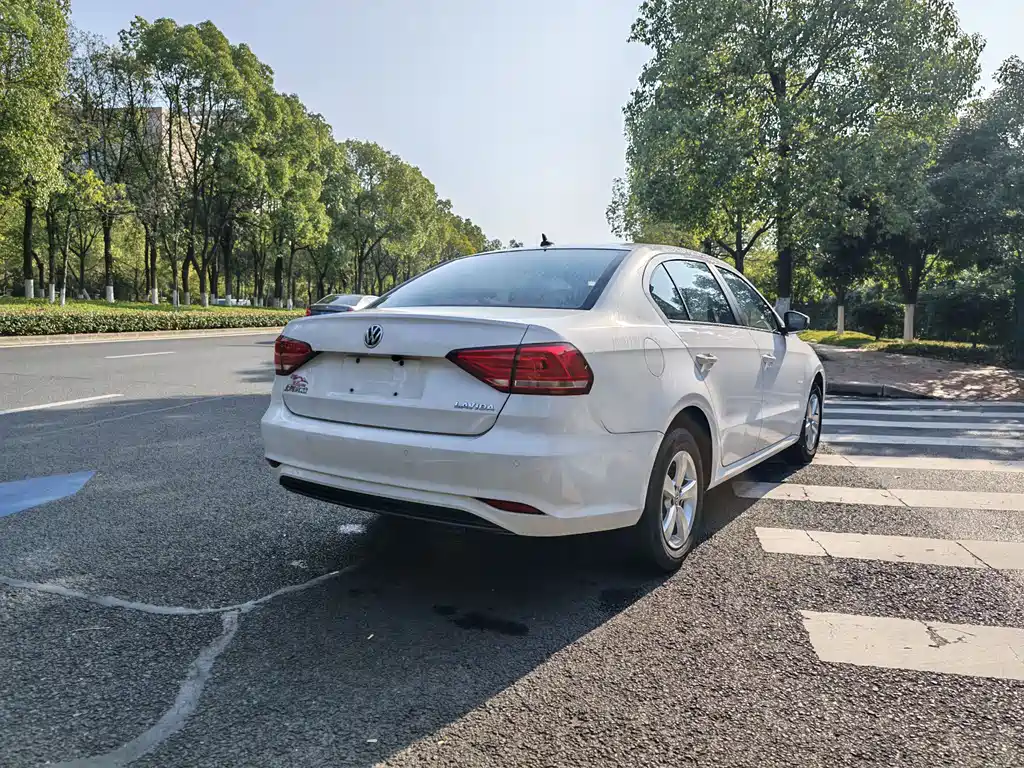 Lavida 2019 Lavida Qihang 1.5L Automatic Fashion Edition National VI купить на сайте DeffCars