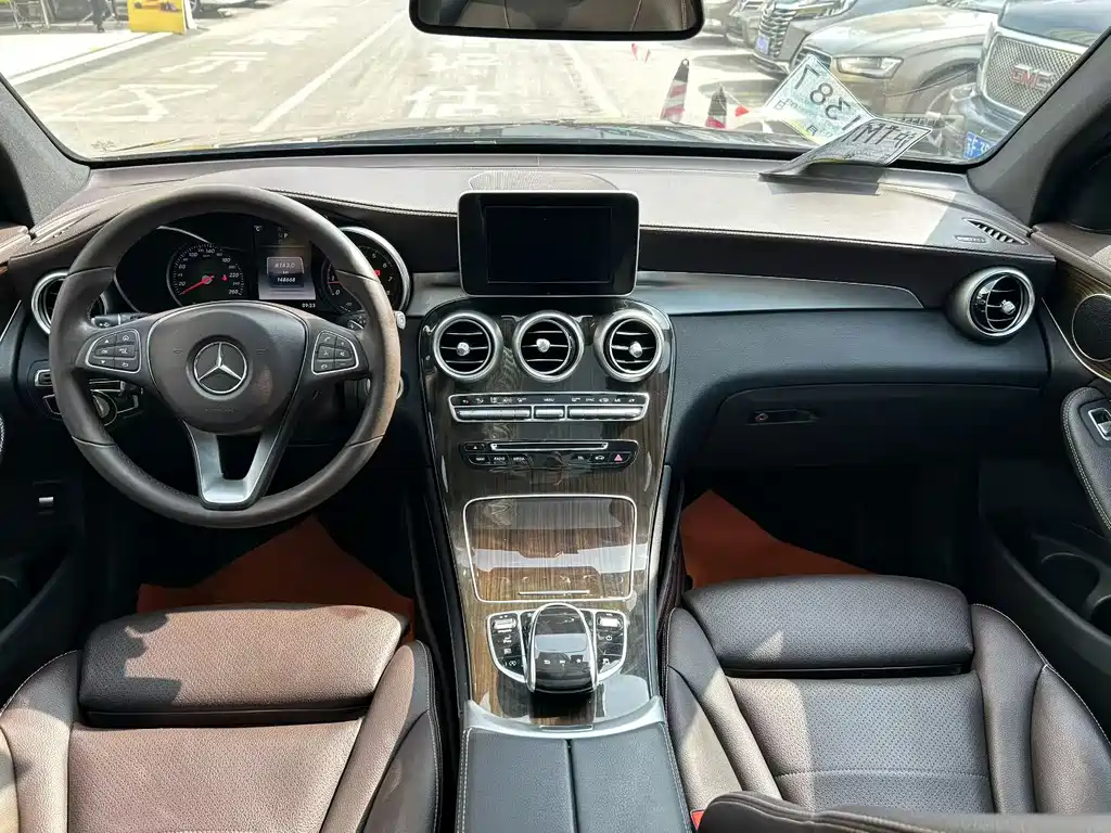 Mercedes-Benz GLC 2018 GLC 260 4MATIC Dynamic купить на сайте DeffCars
