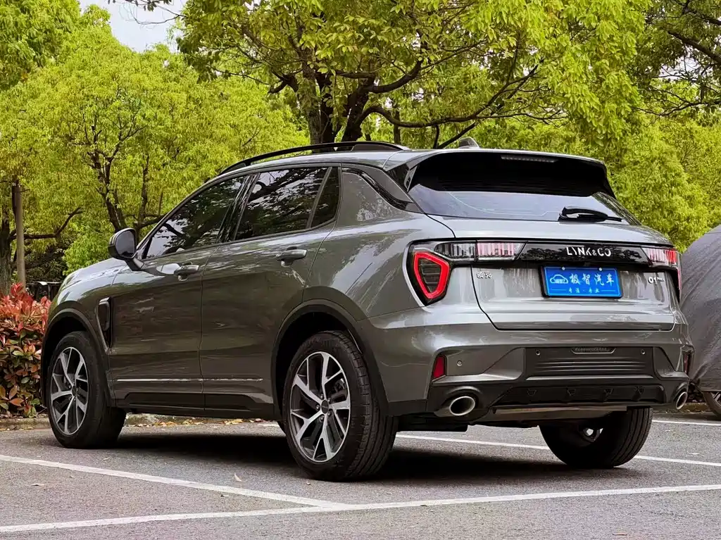 Lynk & Co 01 EM-P 2022 1.5TD PHEV Plus купить на сайте DeffCars