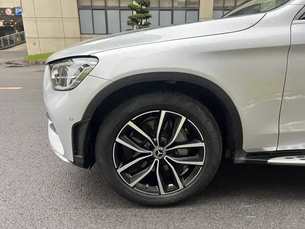 Mercedes-Benz GLC 2020 facelift GLC 300 L 4MATIC dynamic купить на сайте DeffCars