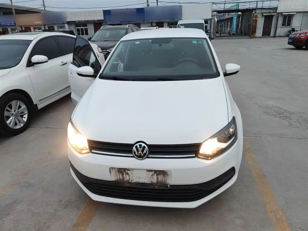 Polo 2016 1.4L automatic fashion model купить на сайте DeffCars