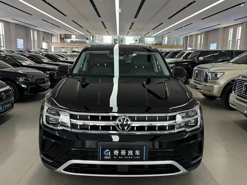 Touron 2023 380TSI four-wheel drive luxury version купить на сайте DeffCars