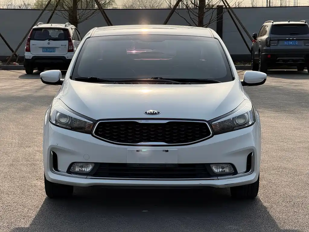 Kia K3 2016 1.6L automatic GL купить на сайте DeffCars
