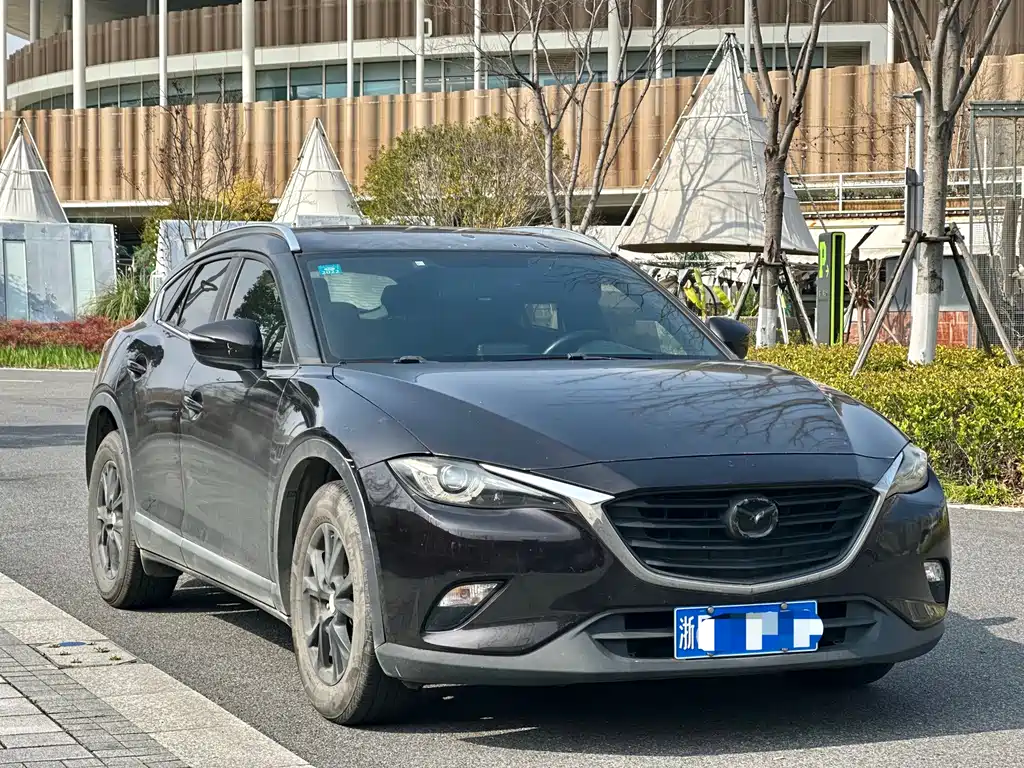 Mazda CX-4 2018 2.0L automatic two-wheel drive blue sky grade technology limited edition купить на сайте DeffCars