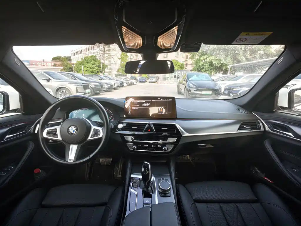 BMW 5 Series (Imported) 2021 525i M Sports Package купить на сайте DeffCars