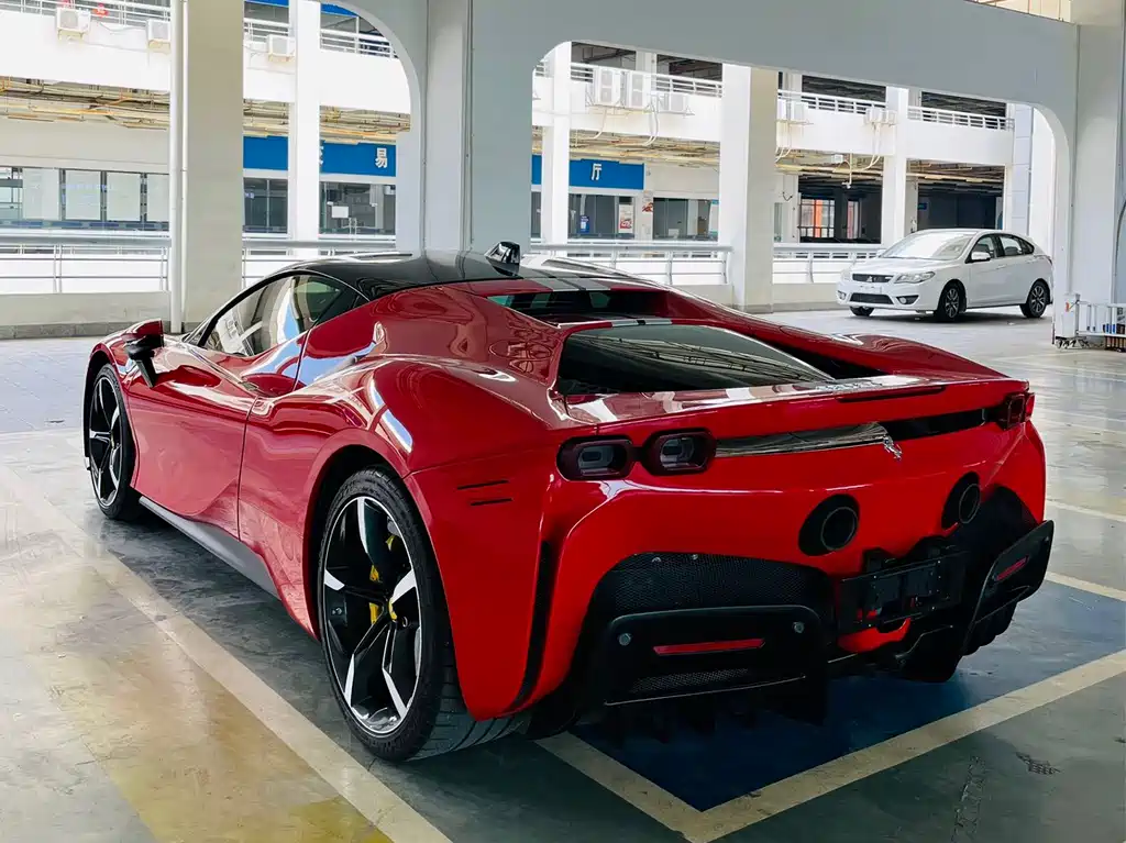 SF90 2020 3.9T V8 Stradale купить на сайте DeffCars