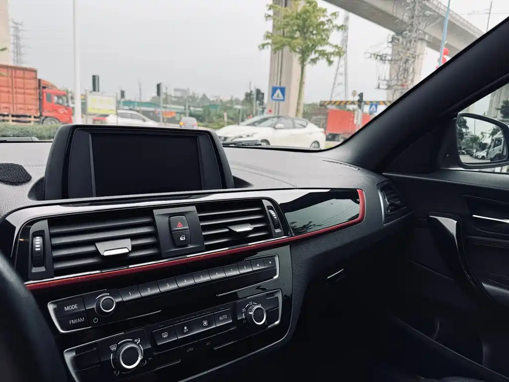 BMW 2 Series Imported 2018 220i Convertible Coupe Sports Design Package купить на сайте DeffCars