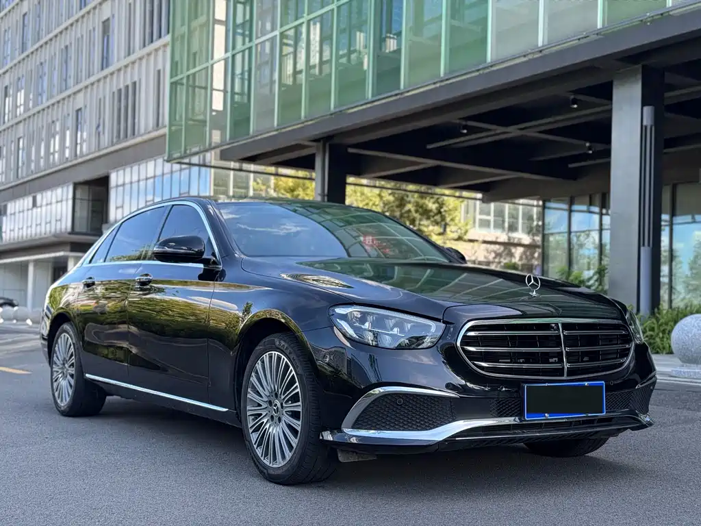 Mercedes-Benz E-Class 2021 E 300 L Luxury Model купить на сайте DeffCars