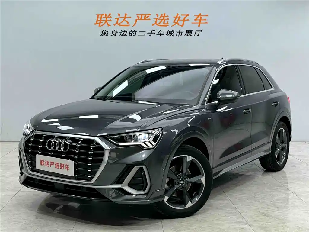 Audi Q3 2022 35 TFSI Fashionable and Dynamic купить на сайте DeffCars