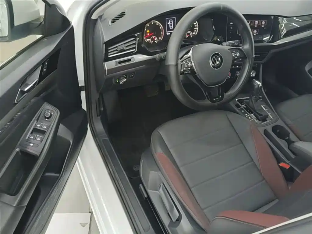 Bora 2021 1.5L automatic comfort intelligent connected version купить на сайте DeffCars