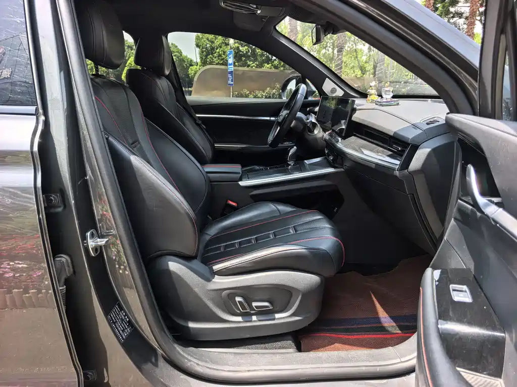 Roewe RX5 MAX 2021 Supreme Series 400TGI Automatic Luxury Cockpit Edition купить на сайте DeffCars