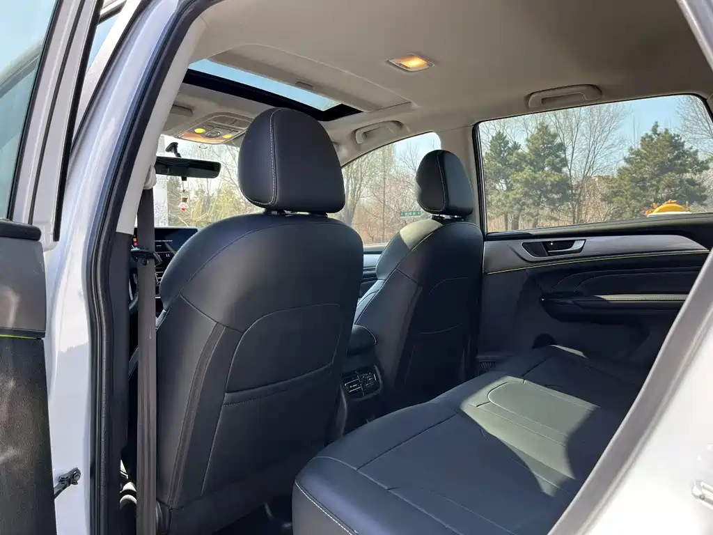 Haval M6 2021 PLUS 1.5T DCT Elite Intelligent Connected Model купить на сайте DeffCars