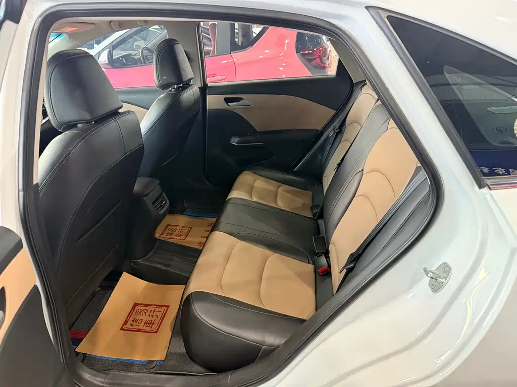 Cruze 2022 320 Automatic Sunroof Edition купить на сайте DeffCars