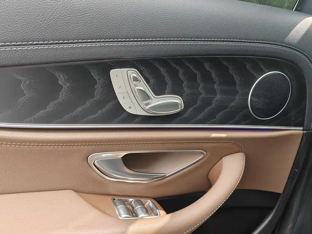 Mercedes-Benz E-Class 2019 E 300 L Sports Luxury купить на сайте DeffCars