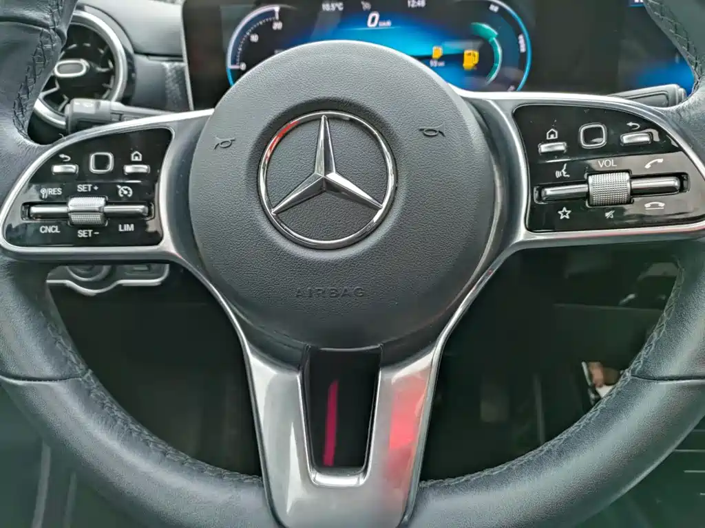 Mercedes-Benz A-Class Imported 2021 A 200 Dynamic купить на сайте DeffCars