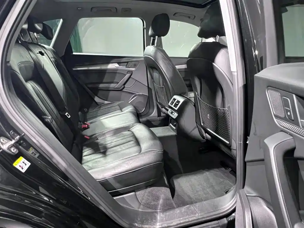 Audi Q5L 2020 45 TFSI exclusive fashion model купить на сайте DeffCars