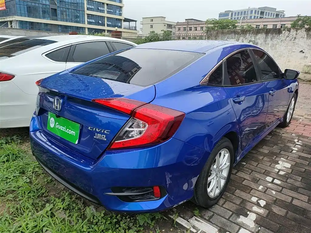 Civic 2016 180TURBO CVT Comfort Edition купить на сайте DeffCars