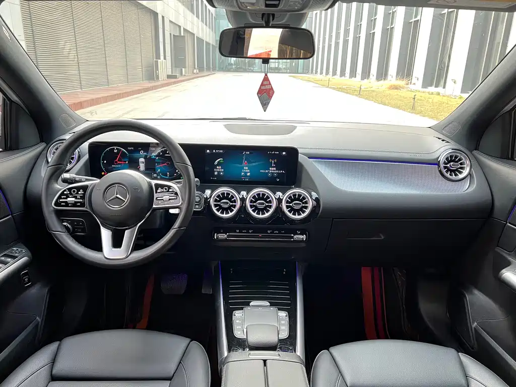 Mercedes-Benz GLA 2023 GLA 220 купить на сайте DeffCars