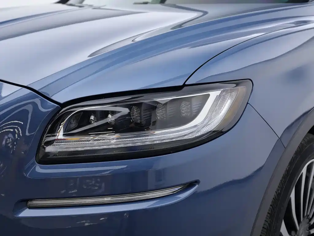 Voyager 2021 2.7T 4WD Presidential Edition купить на сайте DeffCars