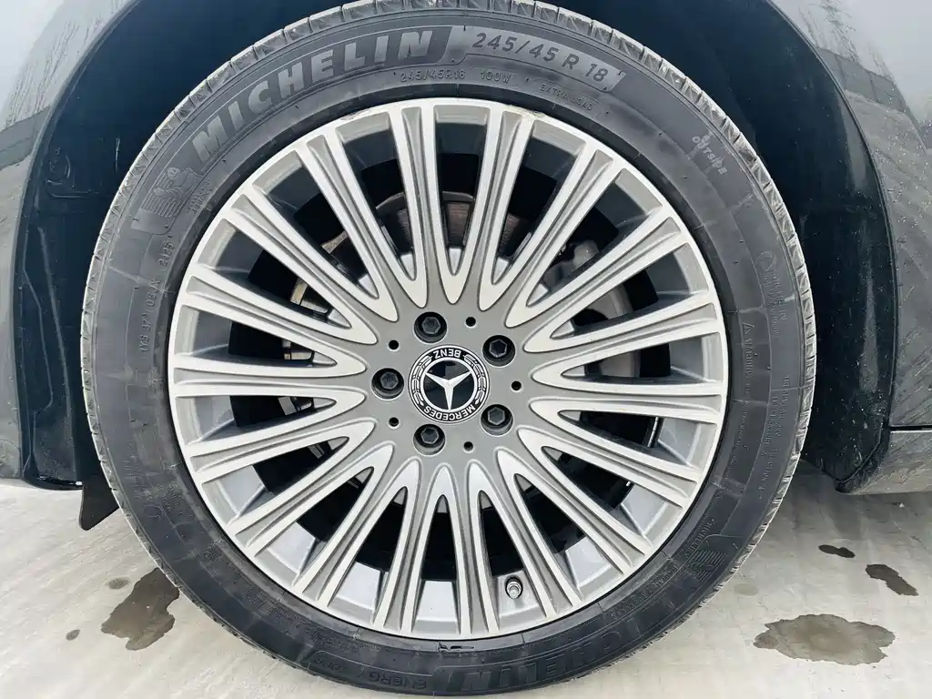 Mercedes-Benz E-Class 2023 E 300 L Luxury Model купить на сайте DeffCars