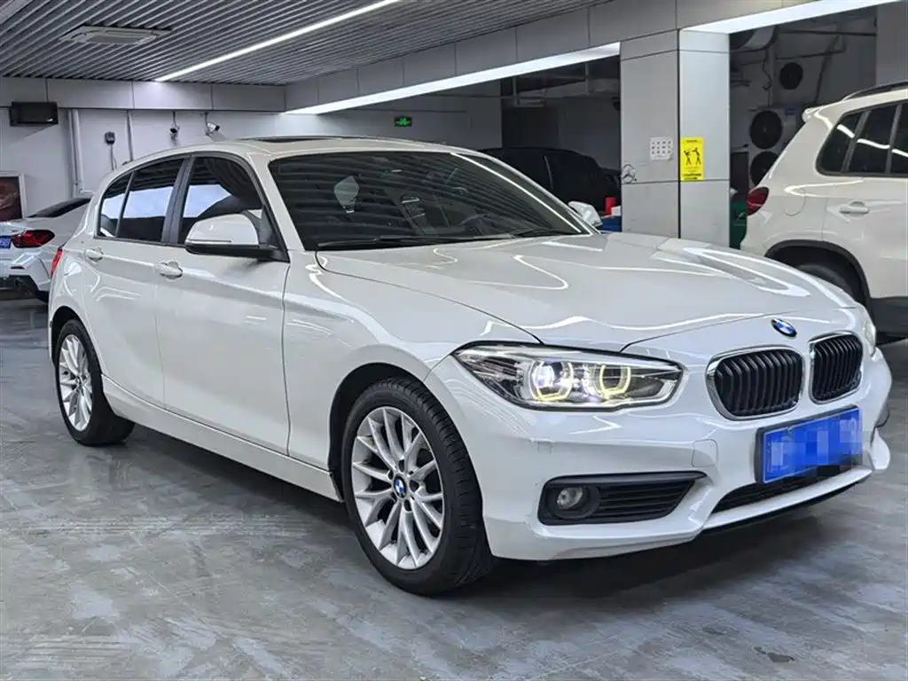 BMW 1 Series imported 2015 120i leading model купить на сайте DeffCars