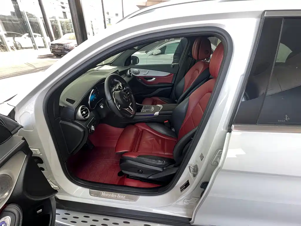 Mercedes-Benz GLC 2020 GLC 260 L 4MATIC luxury model купить на сайте DeffCars