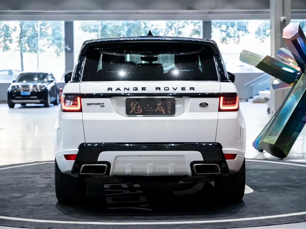 Range Rover Sport 2021 3.0 L6 Black Edition купить на сайте DeffCars