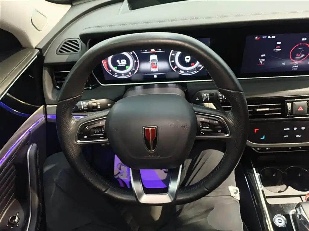 Hongqi HS5 2022 facelift 2.0T Zhilian Flagship Edition купить на сайте DeffCars