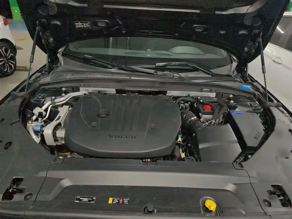 Volvo S90 2021 B5 Zhiya Luxury Edition купить на сайте DeffCars
