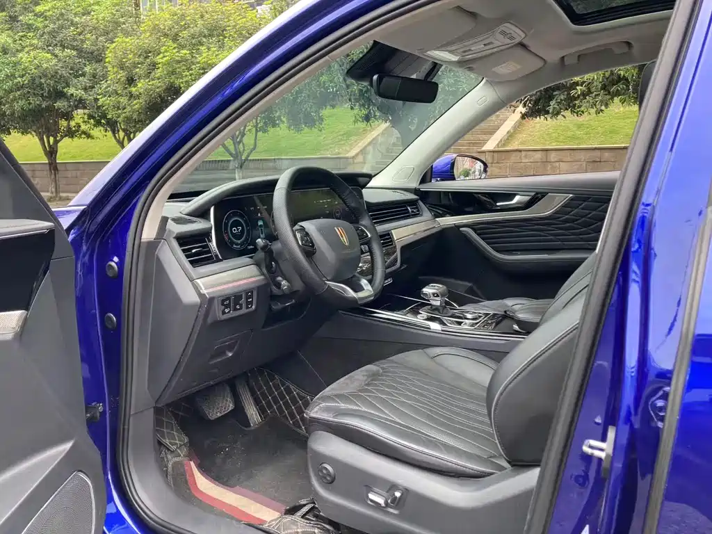 Hongqi HS5 2022 facelift 2.0T Zhilian Flagship Edition купить на сайте DeffCars