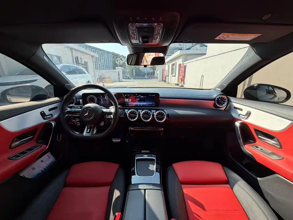 Mercedes-Benz A-Class AMG 2024 AMG A 35 L 4MATIC купить на сайте DeffCars