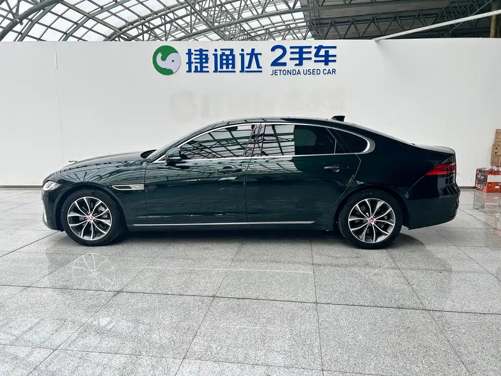 Jaguar XFL 2023 XFL 2.0T P200 2WD Elite Deluxe Edition купить на сайте DeffCars