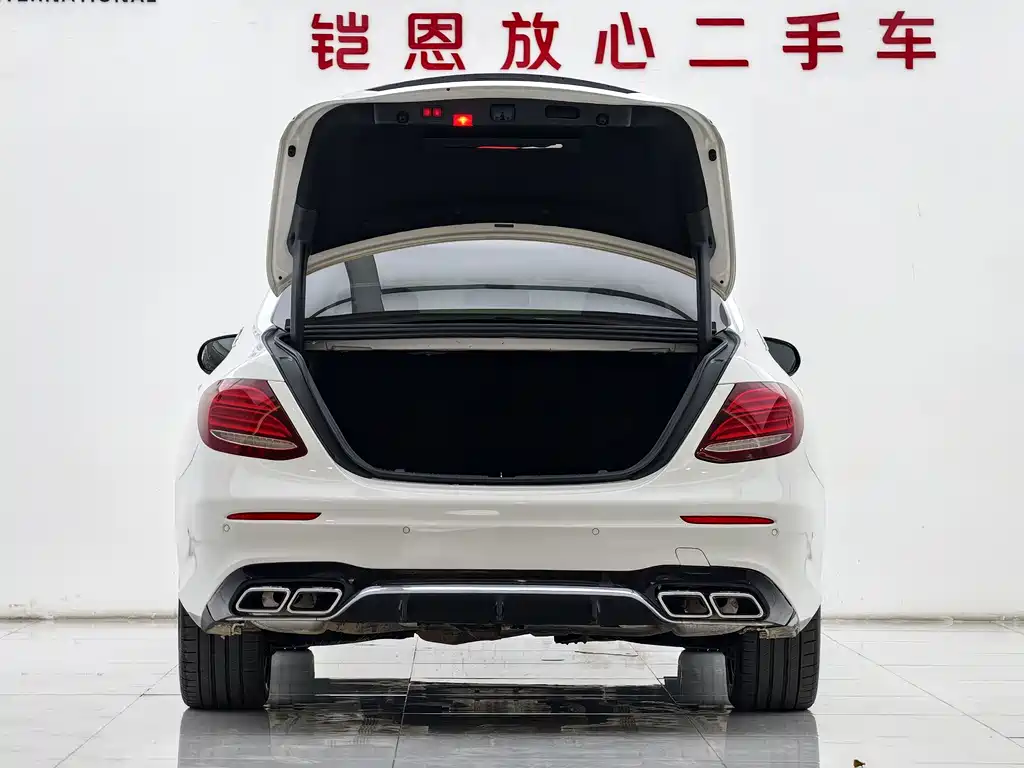 Mercedes E-Class 2019 E 300 L sporty and stylish купить на сайте DeffCars
