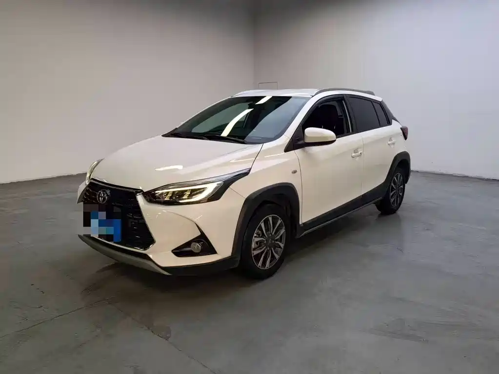 YARiS L Zhixuan 2022 Zhixuan X 1.5L CVT luxury PLUS version купить на сайте DeffCars