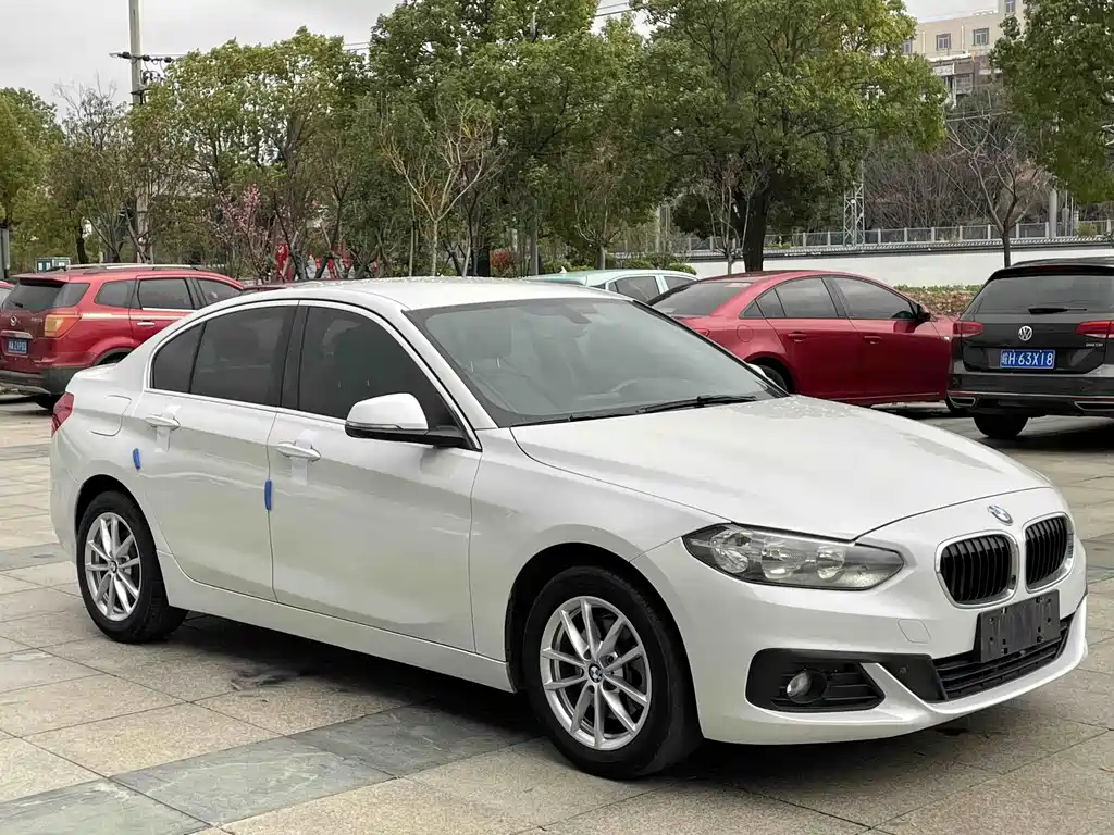 BMW 1 Series 2017 118i Fashion Model купить на сайте DeffCars