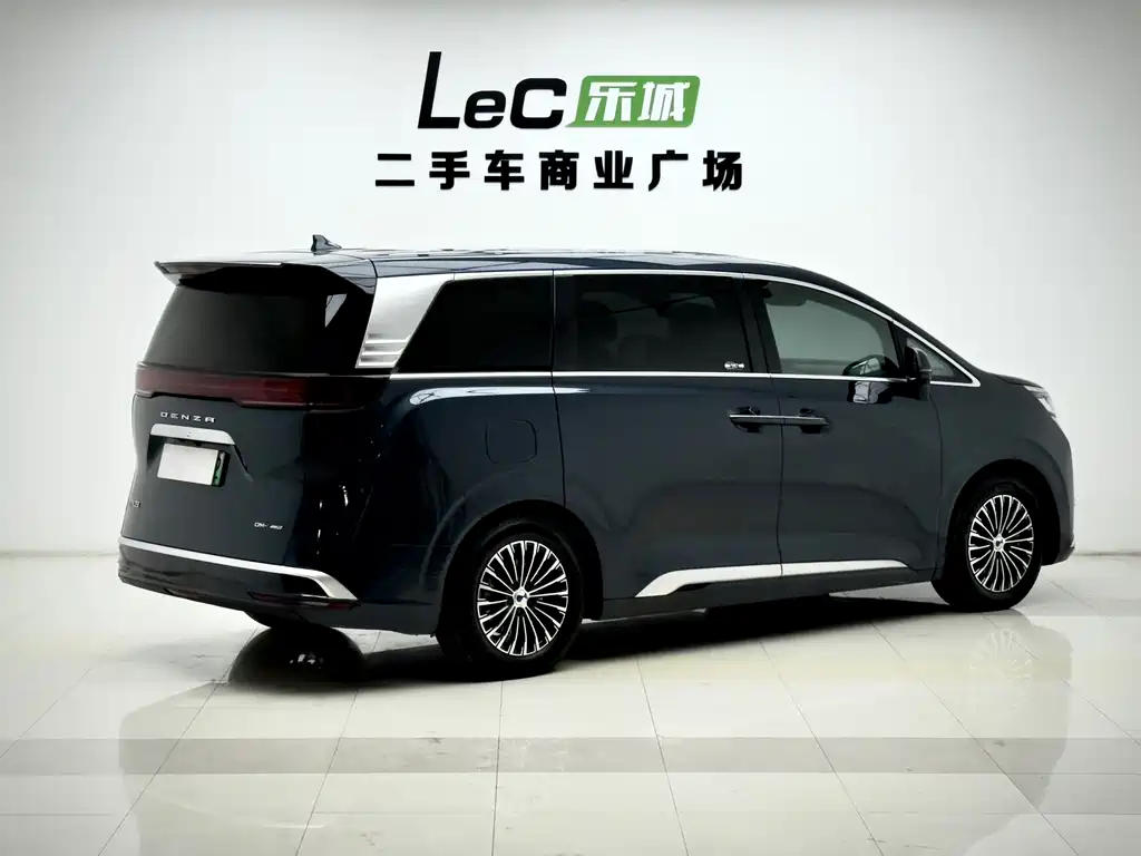 Denza D9 2022 DM-i 970 four-wheel drive flagship model купить на сайте DeffCars