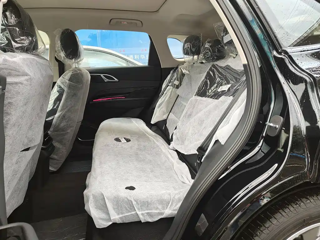 Hongqi HS3 PHEV 2025 125km 2 million commemorative edition купить на сайте DeffCars