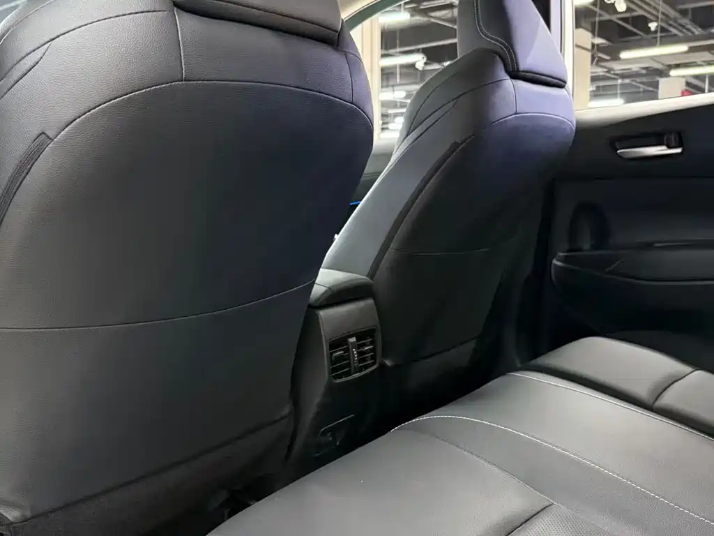 Fenglanda 2022 2.0L CVT Deluxe Edition купить на сайте DeffCars