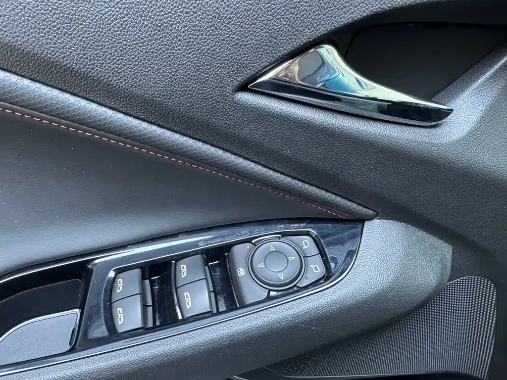 Volando 2020 light hybrid Redline 530T automatic indulgence version (5+2 models) купить на сайте DeffCars