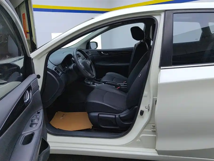 Tiida 2019 1.6L CVT Smart Travel Edition National VI купить на сайте DeffCars