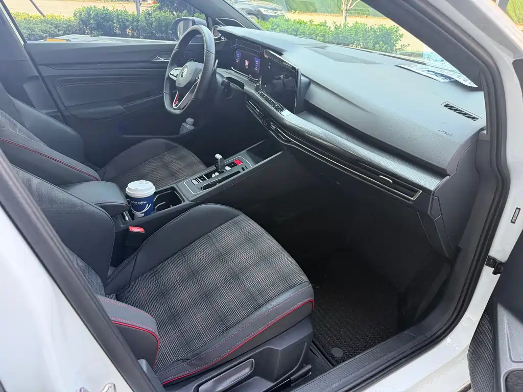Golf GTI 2021 380TSI DSG GTI купить на сайте DeffCars