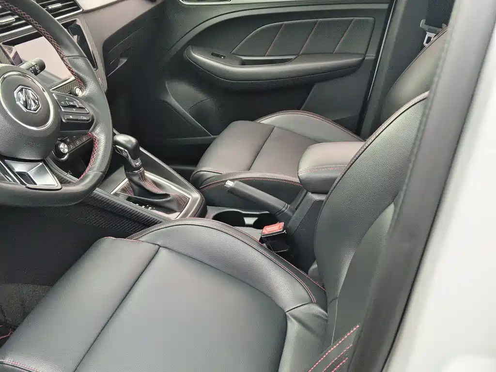 MG ZS 2017 16T automatic flagship Internet version купить на сайте DeffCars