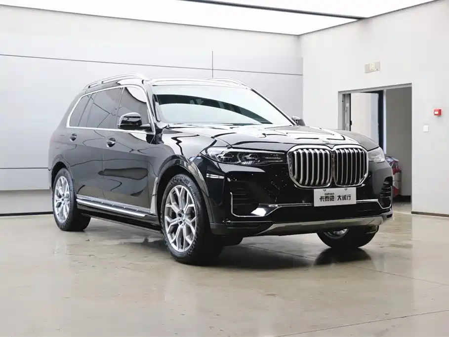 BMW X7 2020 xDrive40i Leading Luxury Package купить на сайте DeffCars