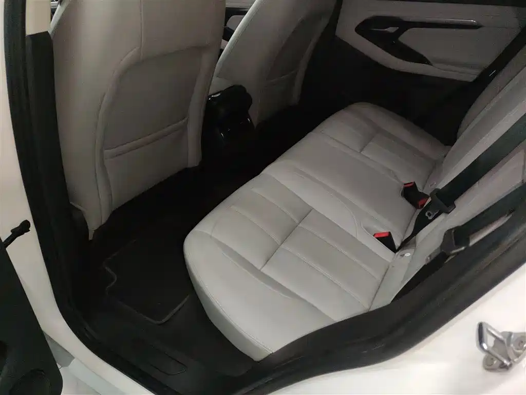 Range Rover Evoque 2020 249PS Youth Edition купить на сайте DeffCars