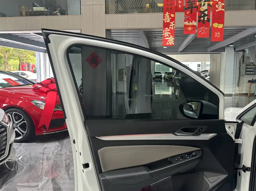 Golf 2023 280TSI DSG Pro купить на сайте DeffCars