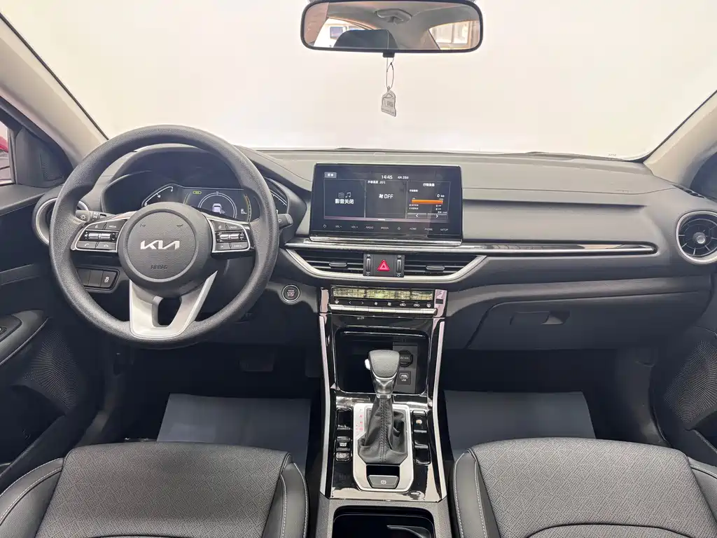 Kia K3 2021 1.5L CVT Fashion Edition купить на сайте DeffCars