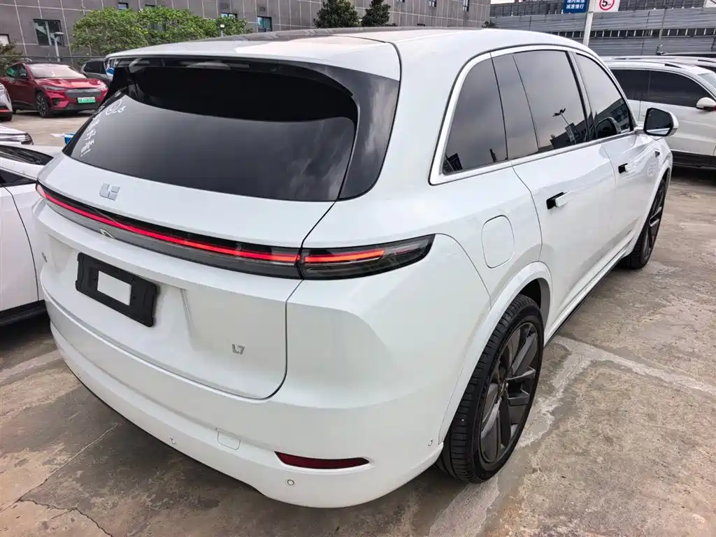 Ideal L7 2024 MAX купить на сайте DeffCars